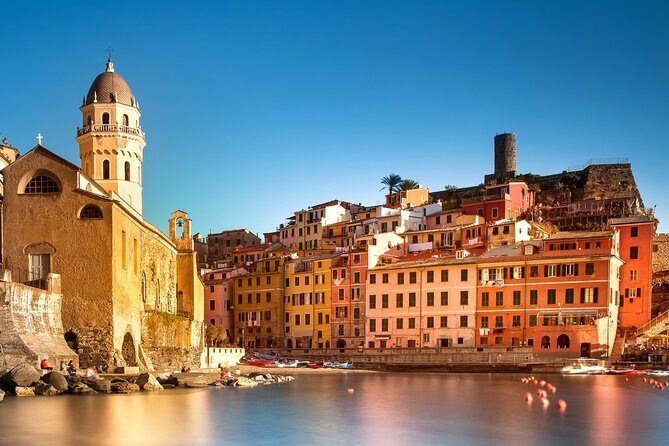 2-Hour Boat Tour at sunset in the Cinque Terre with Pesto tasting and focaccia - The 2-hour flow: five villages, one continuous viewpoint