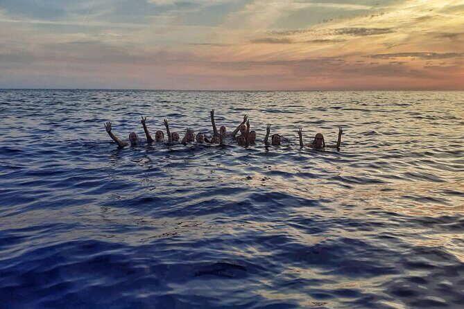 2 Hr Shared Cinque Terre Sunset Cruise with Swim Stop {wine inc!} - Snorkeling Setup, Safety Gear, and What to Bring