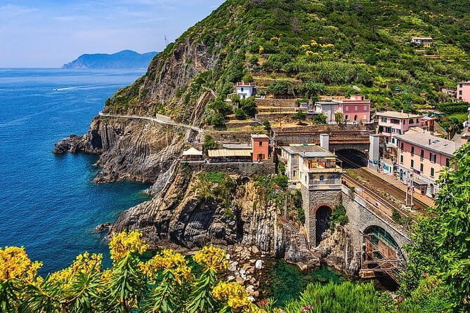 Best of Cinque Terre Day Trip from Florence - Vernazza for harbor photos and a boat plan that depends on weather