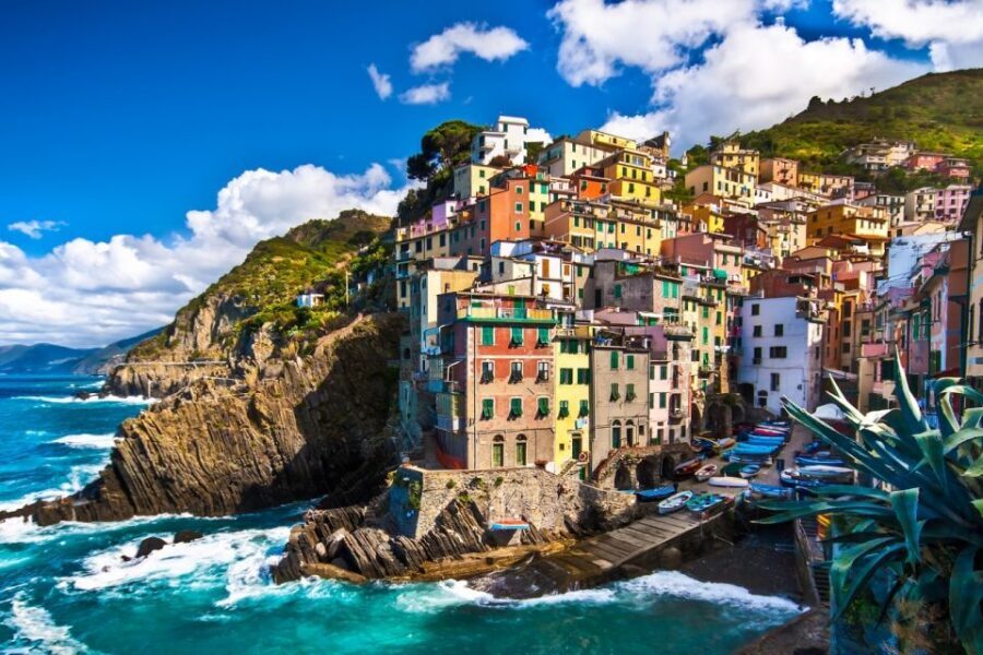 Cinque Terre: 2-Hour Private Boat Tour - Key highlights you’ll actually feel