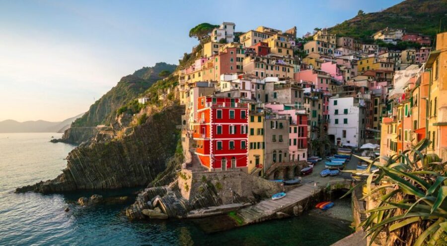 Cinque Terre: 2-Hour Private Boat Tour - Monterosso al Mare: where your cruise finishes in style
