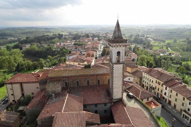 Cinque Terre and Pisa Full Day Tour from Florence - Manarola walking time: alleys, pastel facades, and photo angles