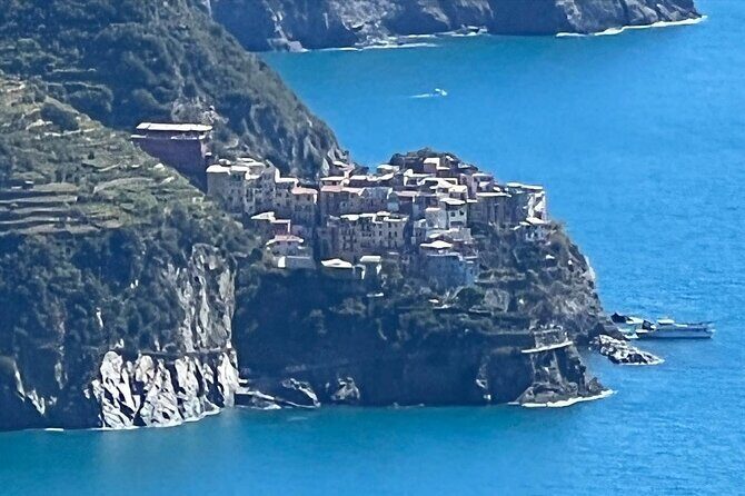 Cinque Terre and Pisa Private Tour from Livorno - Your Driver-Guide Makes It (A/C Comfort + English Commentary)