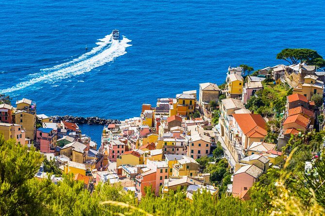 Cinque Terre and Pisa Shared Shore Excursion from Livorno - Monterosso and Spiaggia di Fegina: beach time that doesn’t need tickets