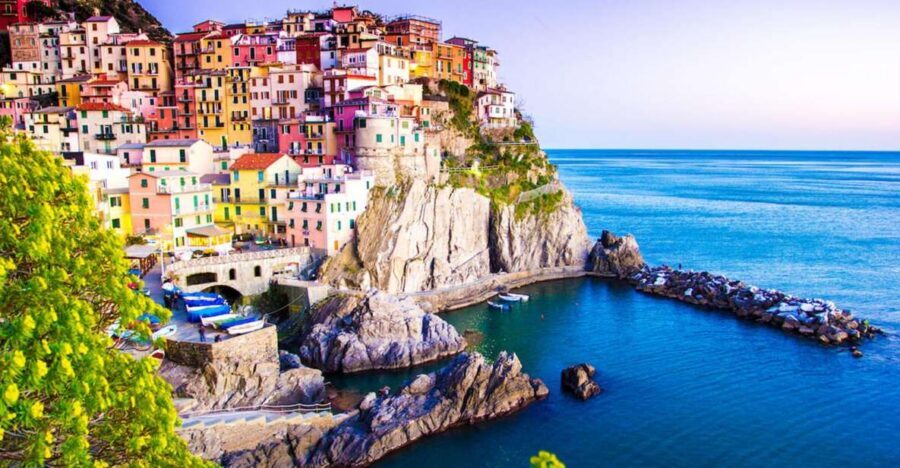 Cinque Terre Audioguide - TravelMate app for your smartphone - Price and value: what $9 really buys you