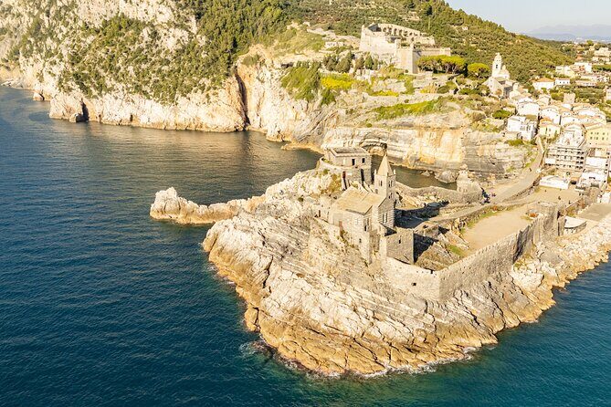 Cinque Terre boat tour PRIVATE, Wonderful Experience - Food, drinks, and why the onboard vibe matters