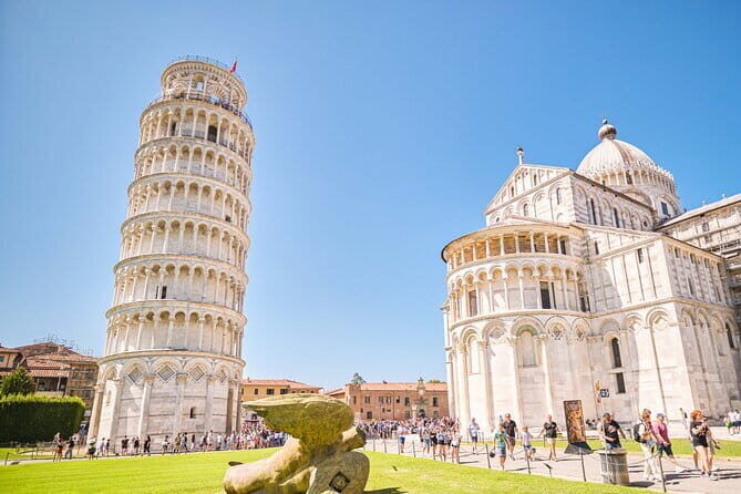 Cinque Terre Day Trip with Optional Hiking or Pisa - Vernazza: port history and the moment you can cool off