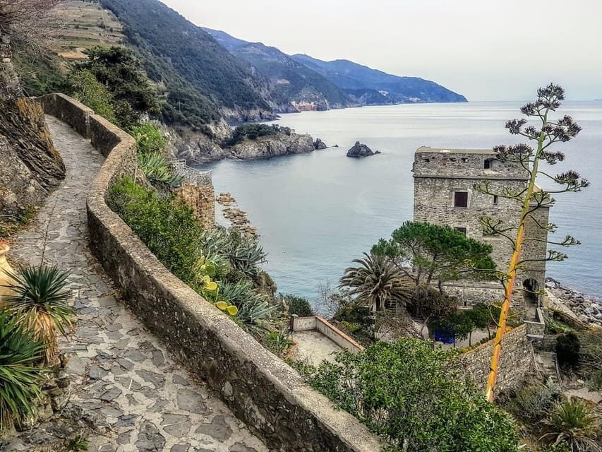 Cinque Terre: Eco Hiking and Wine Tasting - The hike’s rhythm: steep first hour, then easier walking