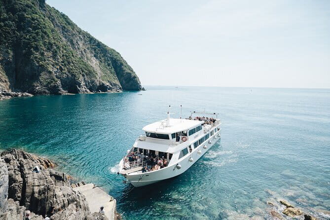 Cinque Terre Experience From Florence - Manarola: where you go for sea time and the classic photo angles