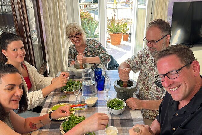 Cinque Terre Pesto experience in Riomaggiore - Step-by-Step: How the Class Runs in 90 Minutes