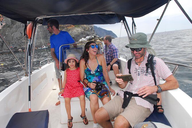 Cinque Terre Pesto Making Class, Boat Tour and Lunch - What you actually get to eat: lunch that comes with your work