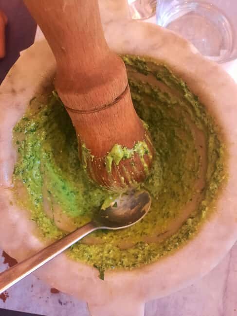 Cinque Terre: Pesto Making Class with Wine and Food Tasting - Getting there from Vernazza station in minutes