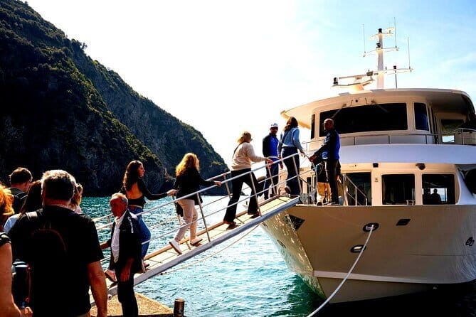 Cinque Terre & Pisa Premium Tour from Florence - Cinque Terre National Park: Getting Oriented in the Five Towns