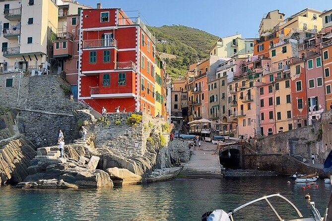 Cinque Terre Portovenere Private Tour for Cruise Ship Guests - The Gulf of Poets Cruise: The Best Views Come Before You Even Land