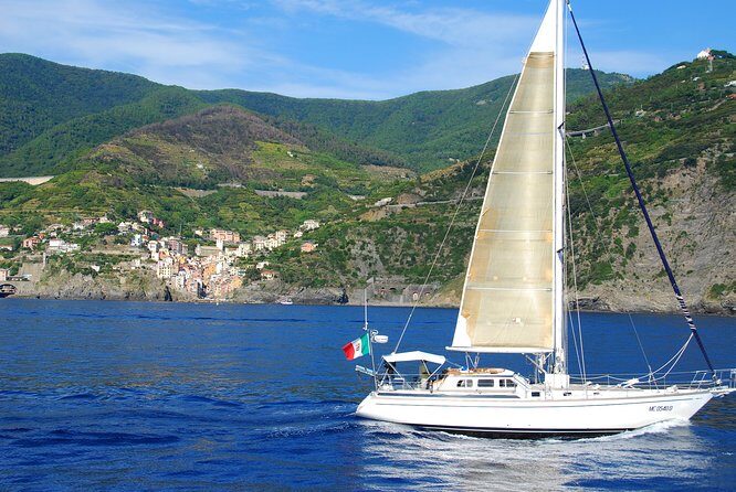Cinque Terre Sailing Day Trip from La Spezia - The Cinque Terre sweep: Monterosso to Riomaggiore from sea level