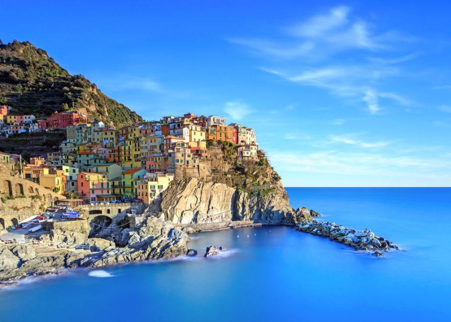 Cinque Terre Small Group by Minivan from Lucca - Manarola Stop: The Coast Views You Came For