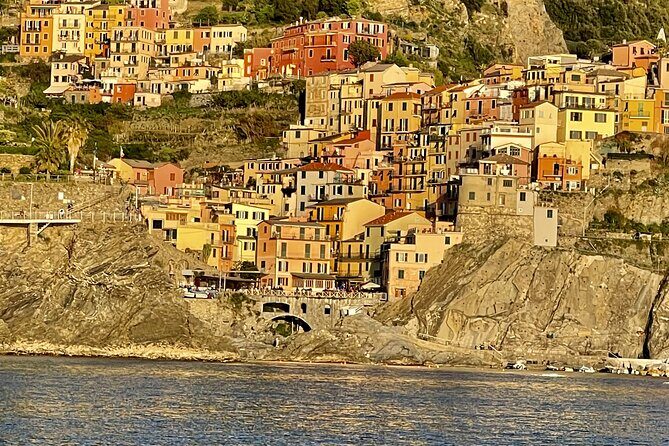 Cinque Terre Sunset Tour by Private Boat with Pesto and Typical Wine - Pesto, focaccia, Acqua Beer, and typical local wine onboard