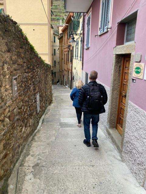 Cinque Terre Tour by van from Lucca, Pisa or La Spezia - Views and photo strategy: how to get the best shots without rushing