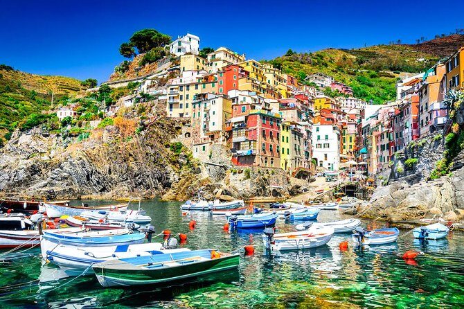 Cinque Terre tour with limoncino tasting from La Spezia Port - How much walking should you plan for?