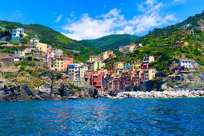 Cinque Terre wonders Full Day Boat Tour - Riomaggiore and Manarola: the sea-view “why it’s worth it” moment