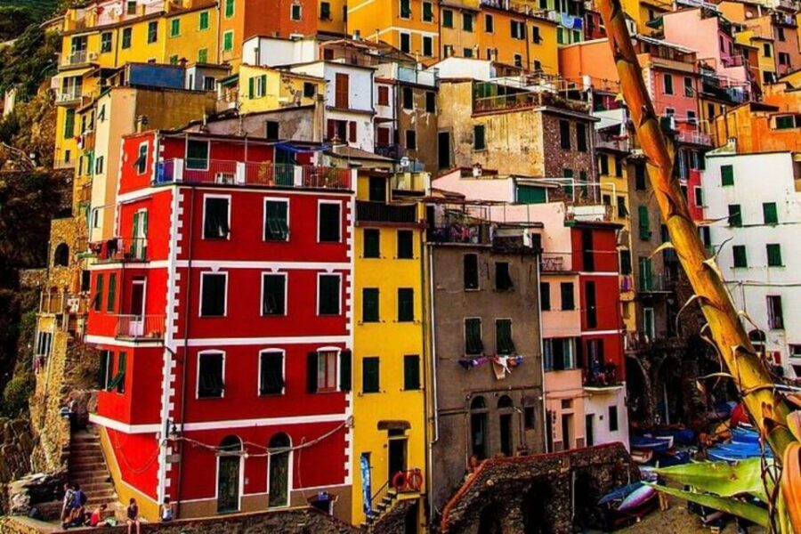 Exclusive Cinque Terre day tour by Ferry with stop in Pisa - Florence to La Spezia: the morning drive that sets the tone