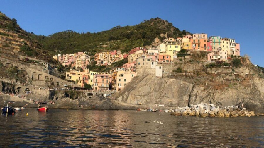 Exclusive Cinque Terre Day Trip from Florence - Corniglia stairs and how boat rides work (and don’t)