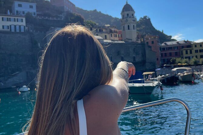Exclusive Private Tour of Cinque Terre - Getting On Board in Riomaggiore (and why the location matters)