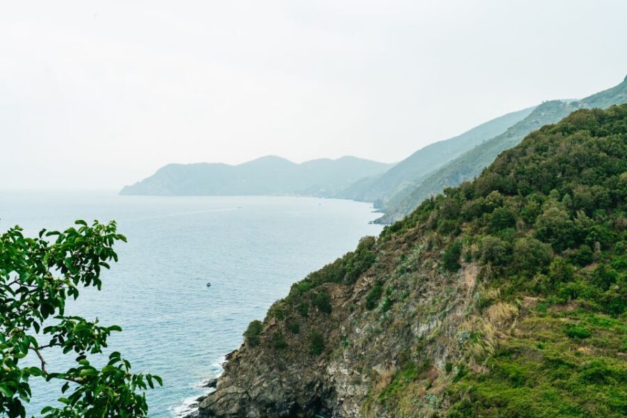Florence: Cinque Terre Day Trip with Optional Hike - Riomaggiore and the return: keep your evening train timing in mind