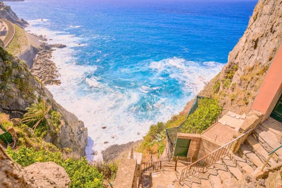 Florence: Cinque Terre Private Day-Trip - Monterosso: where the sea becomes part of the plan