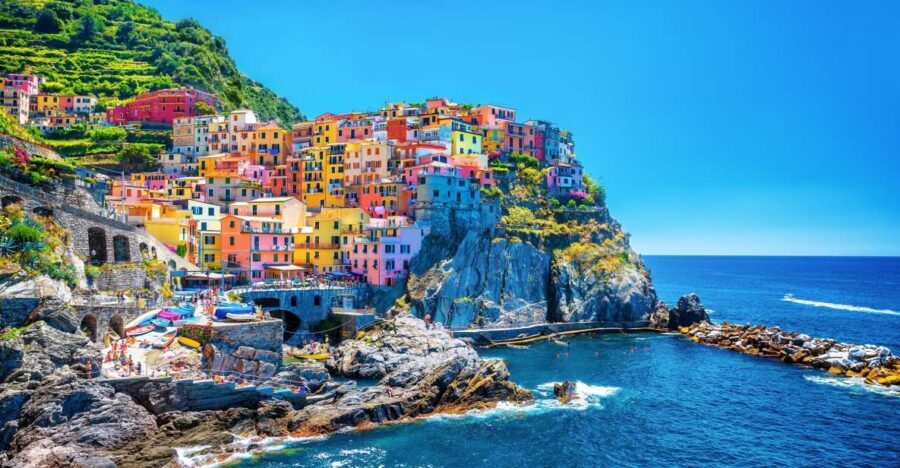 Florence: Cinque Terre Small-Group Day Trip - Manarola first: pastel streets, photo chances, and an easy wander