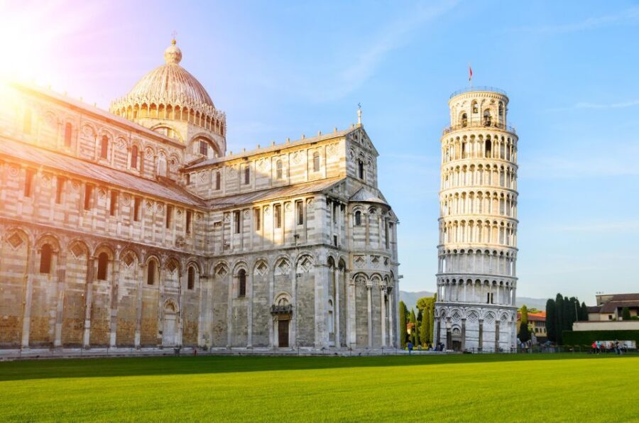 From Florence: Cinque Terre & Pisa Leaning Tower Day Tour - Pisa’s Piazza dei Miracoli: Your Leaning Tower Moment