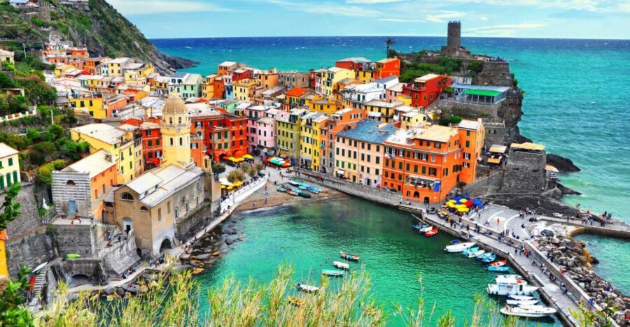 From Florence: Cinque Terre Small-Group Day Trip - Meeting at Piazzale Montelungo: Where You Start Matters