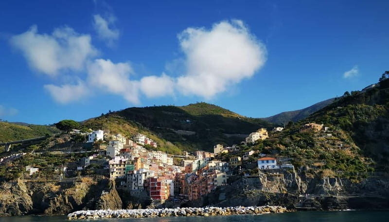 From Florence: Small-group to Cinque Terre and Pisa Day Tour - Getting from town to town: ferry in the mix, train for the quick connection