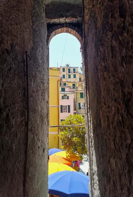 From Florence: Small-group to Cinque Terre and Pisa Day Tour - Riomaggiore: narrow streets, pebble beaches, and the Via Beccara option