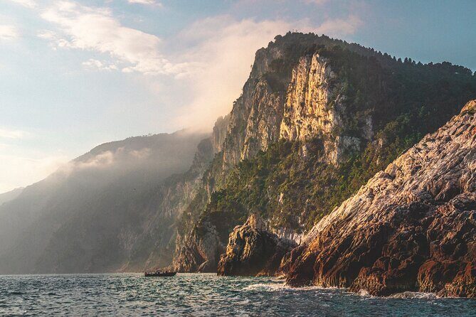 From La Spezia : boat trip in Cinque Terre, with free time ashore - Portovenere and other coastal moments