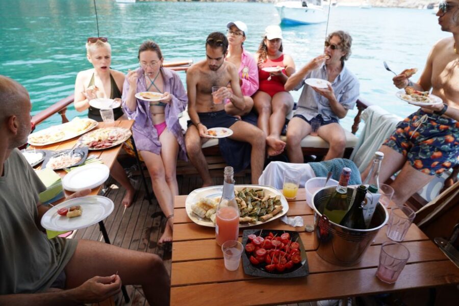 From La Spezia: Cinque Terre Boat Tour with Lunch and Wine - Key highlights to know before you go