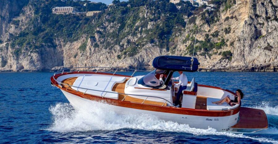 From La Spezia: Cinque Terre Boat Trip with Food Tastings - Who should book this La Spezia boat day