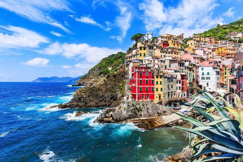 From La Spezia: Cinque Terre Small Group Tour with Limoncino - Monterosso beach time: how to use your free minutes