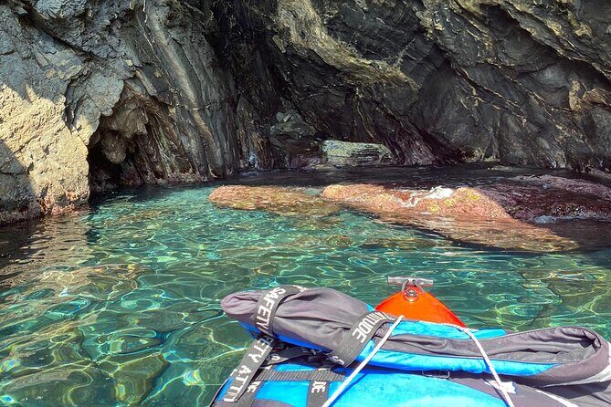 Kayak tour from Monterosso to Vernazza - Fitness and safety: who should book (and who should skip it)