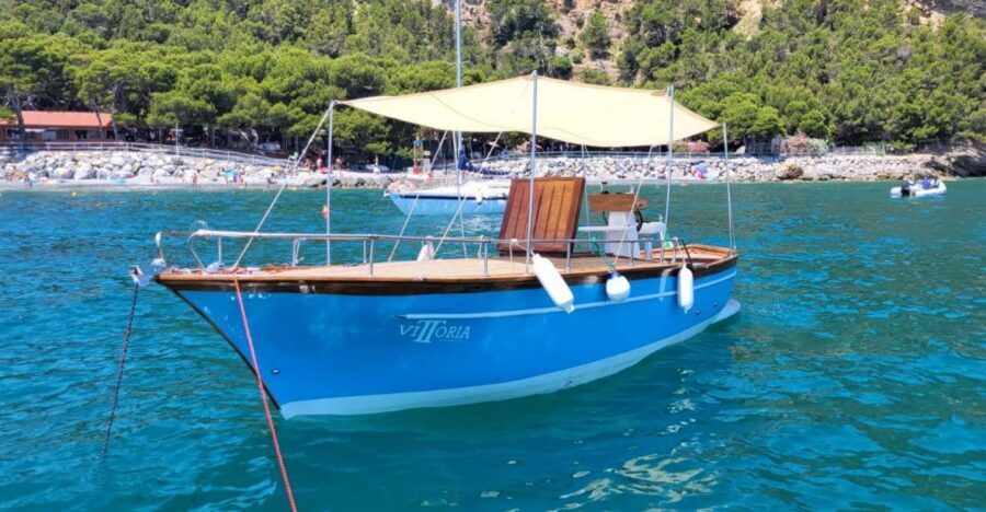La Spezia: Cinque Terre and Portovenere Full-Day Boat Tour - Grotta di Lord Byron, Doria Castle, and Church of San Pietro