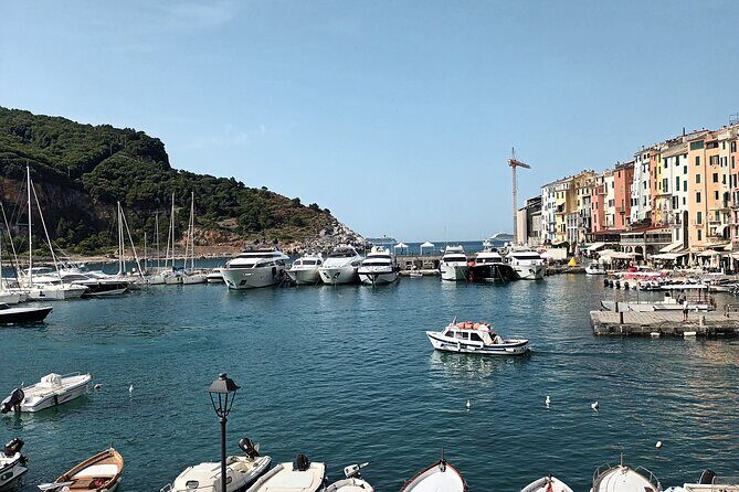 La Spezia : Cinque Terre boat tour day or sunset with aperitif - The small-boat setup: timing, pickups, and what to expect onboard