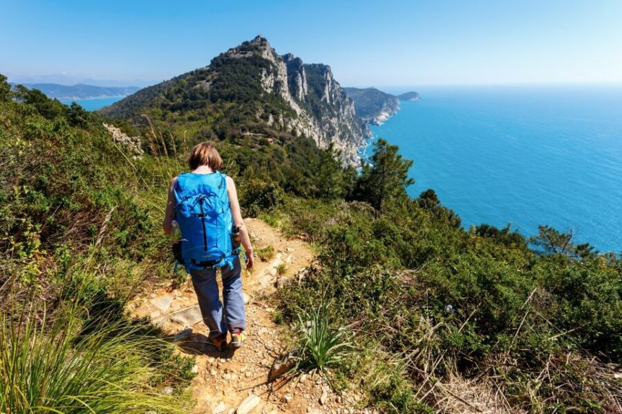 La Spezia: Cinque Terre Guided Hiking Tour - Vernazza by Train: Built for Wandering and Sitting Down