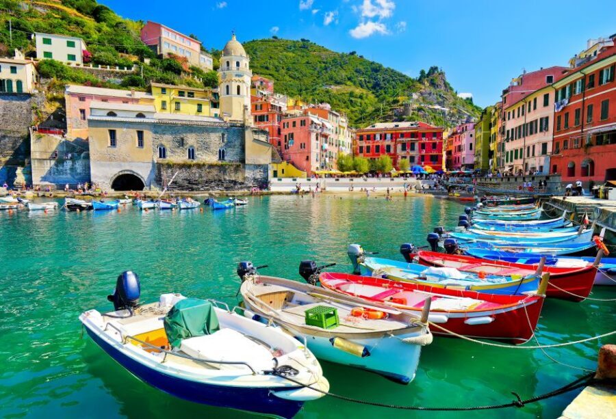 La Spezia: Cinque Terre Guided Hiking Tour - Riomaggiore’s Streets and Panoramic Terrace Views