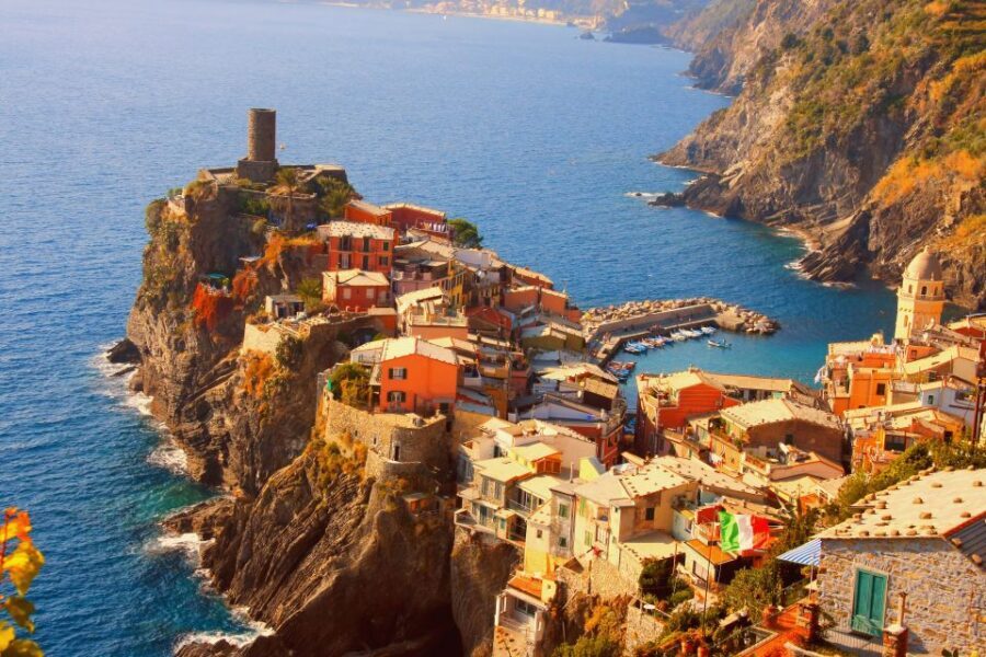 La Spezia: Cinque Terre Guided Hiking Tour - Guide Style and Pacing: What Good Leadership Changes