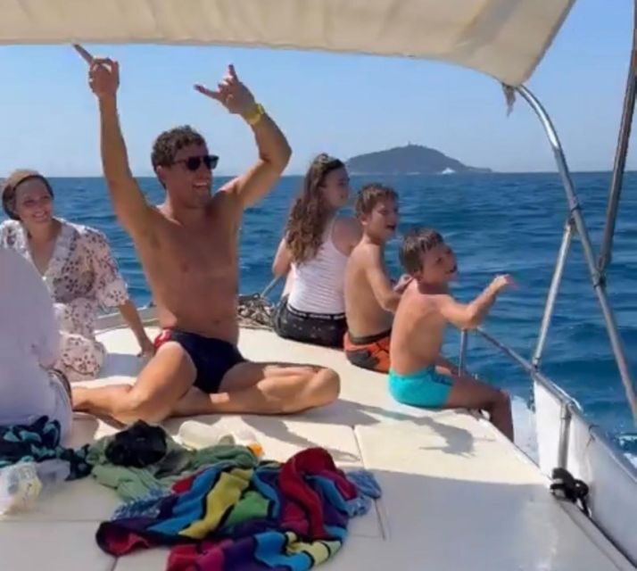 La Spezia: Cinque Terre National Park Boat Tour - Swimming, snorkeling, and the food-and-drink rhythm onboard