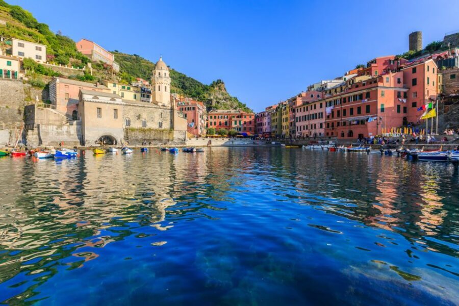La Spezia: Cinque Terre Private Trip for Cruise Passengers - The guide makes the coast make sense (and you’ll feel it)