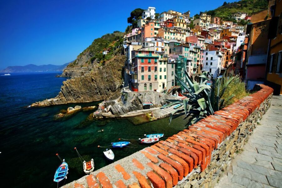 La Spezia: Cinque Terre Private Trip for Cruise Passengers - The boat ride: your sea-level view without the long grind