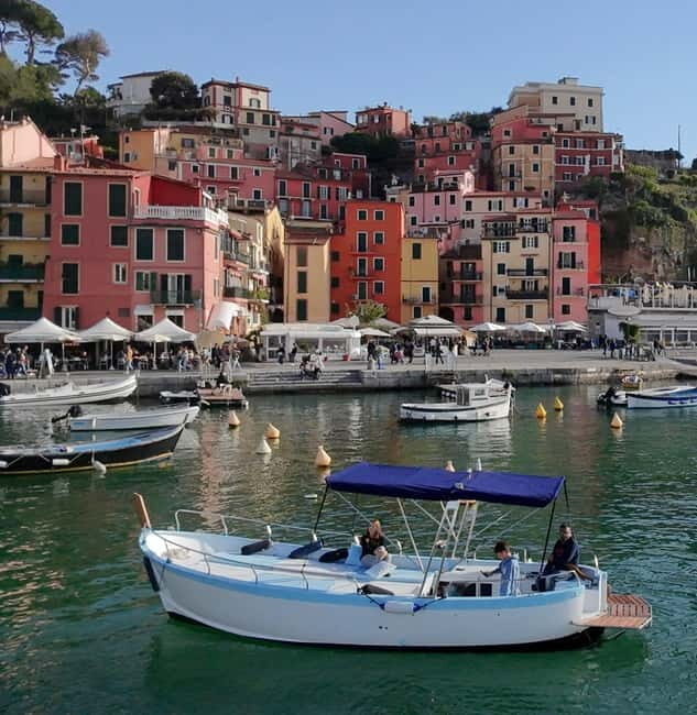 La Spezia : Morning or Sunset Cinque Terre Tour & Aperitif - The boat rhythm: staying on schedule so you don’t lose time