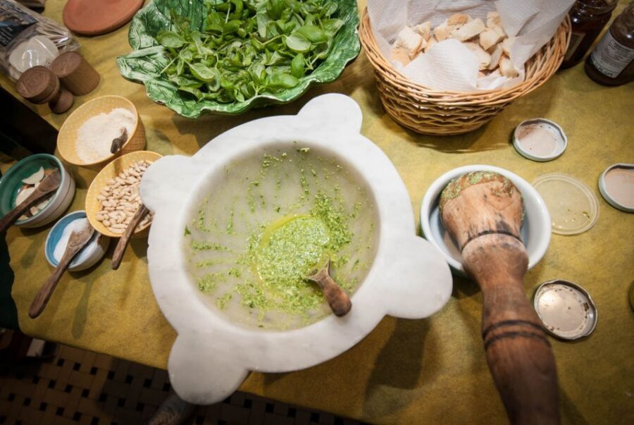Manarola: Pesto Making Class with Tasting and Wine - Meet Chef Yvonne: How the Class Starts and What You Get