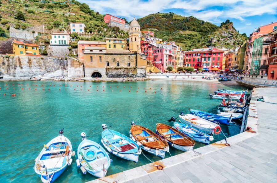 Milan: Cinque Terre Full-Day Guided Trip With Cruise - Monterosso al Mare: The Car-Free Fishing Village Portion You’ll Actually Enjoy